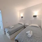 Kerstin Bruns - Lissa With Ocean Views Apartmán Tossa de Mar
