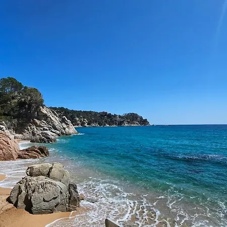 Kerstin Bruns - Lissa With Ocean Views Τόσα ντε Μαρ